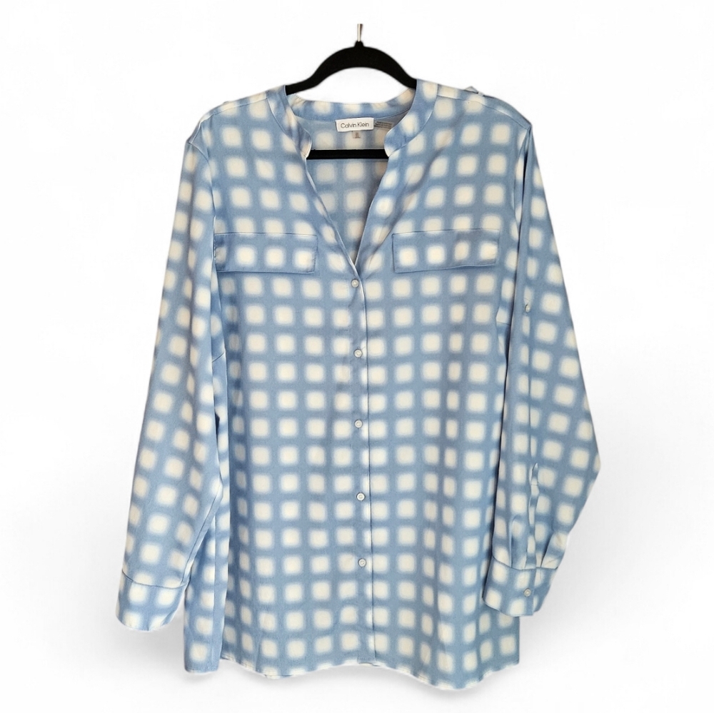 Calvin Klein Plus Size 2X Blue Watercolor Grid V-Neck